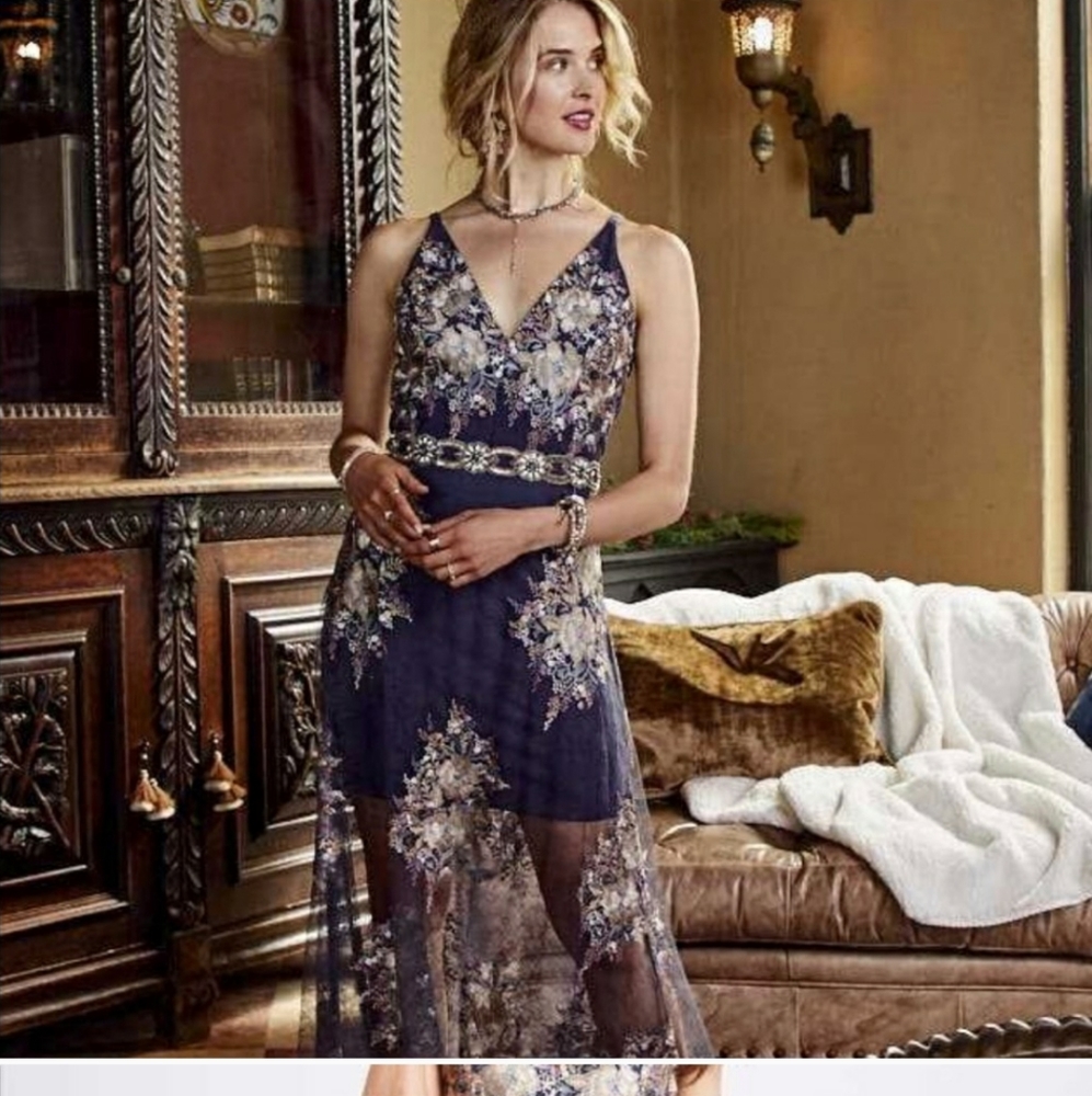 Alfonse Mucha style dress